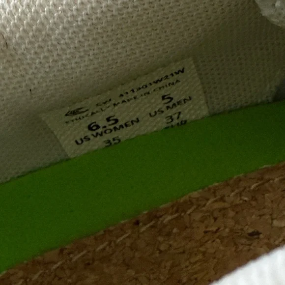 Cariuma Salvas White and Black leather Sneakers, 6.5 - Picture 9 of 9